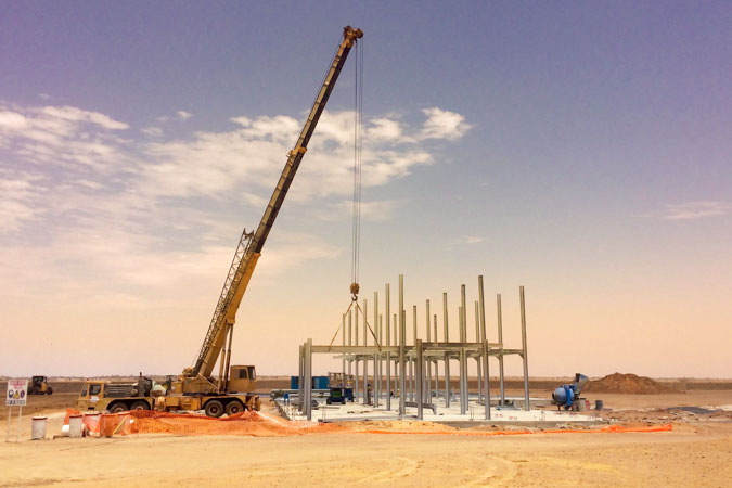 Début des travaux pour la construction de la rizerie.
